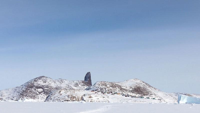 Kullorsuaq from the fast ice